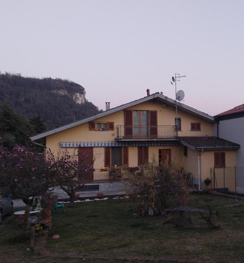 Appartement Casa Relax à Laveno-Mombello Extérieur photo